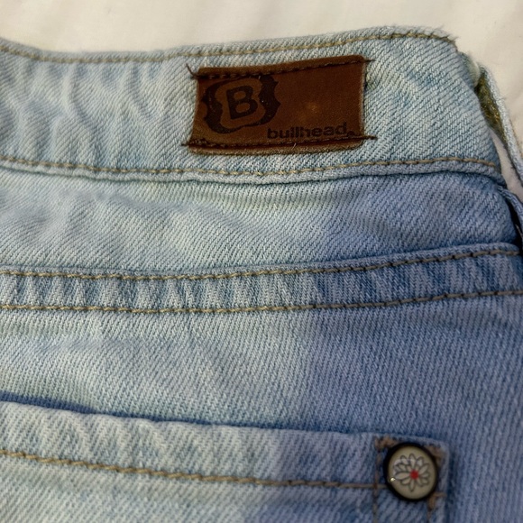 BULLHEAD SUPER SKINNY LIGHT WASH JEANS ✨ - Picture 4 of 6